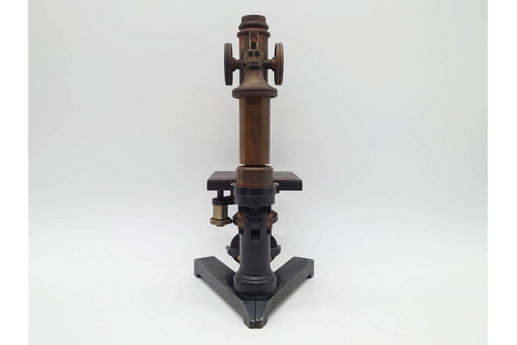 ドイツ　Ernst Leitz Wetzlar(エルンスト・ライツ)　No.112638　レンズ付き顕微鏡　外箱付き　(R-091446)