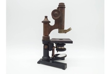 ドイツ　Ernst Leitz Wetzlar(エルンスト・ライツ)　No.112638　レンズ付き顕微鏡　外箱付き　(R-091446)