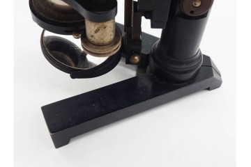 ドイツ　Ernst Leitz Wetzlar(エルンスト・ライツ)　No.112638　レンズ付き顕微鏡　外箱付き　(R-091446)