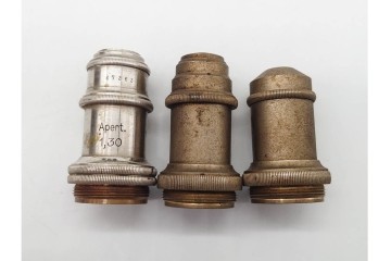 ドイツ　Ernst Leitz Wetzlar(エルンスト・ライツ)　No.112638　レンズ付き顕微鏡　外箱付き　(R-091446)
