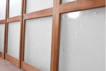 ヴィンテージ建具　昭和後期　希少な昭和型板ガラス「みどり」を使ったシンプルなガラス戸4枚セット　(R-091451)