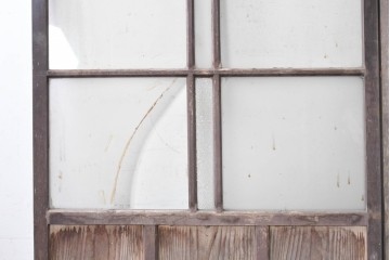 アンティーク建具　大正期から昭和初期　深みのある色合いのガラス入り引き戸2枚セット　(R-091452)