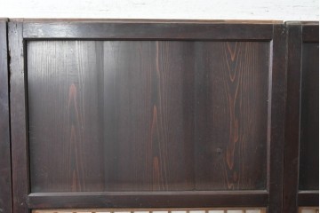 アンティーク建具　明治から大正期　端正な格子が和の風情を感じさせる障子帯戸4枚セット　(R-091453)