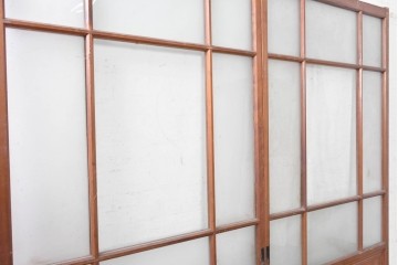 アンティーク建具　昭和初期から昭和中期　上手物!!　細身の桟と腰板を端正に組み上げた作りの良いガラス戸2枚セット　(R-091454)