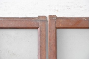 アンティーク建具　昭和初期から昭和中期　上手物!!　細身の桟と腰板を端正に組み上げた作りの良いガラス戸2枚セット　(R-091454)
