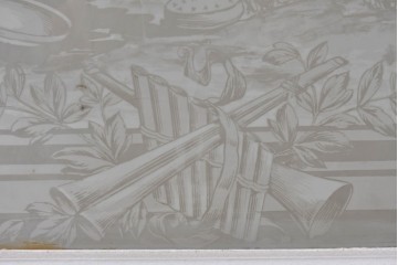 イギリスアンティーク建具　1890年から1910年頃　詩人ラ・フォンテーヌの肖像画を描いたエッチングガラス入りドア1枚　(R-091457)