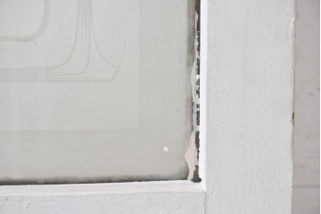 イギリスアンティーク建具　1890年から1910年頃　花を優美に描いたエッチングガラス入りドア1枚　(R-091458)