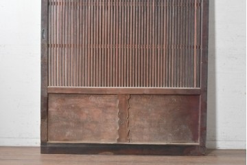 アンティーク建具　明治から大正期　上手物　栗材　細かな桟が整然と並ぶ格子蔵戸1枚　(R-091463)