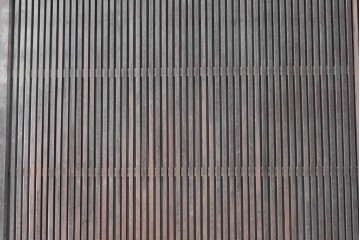アンティーク建具　明治から大正期　上手物　栗材　細かな桟が整然と並ぶ格子蔵戸1枚　(R-091463)
