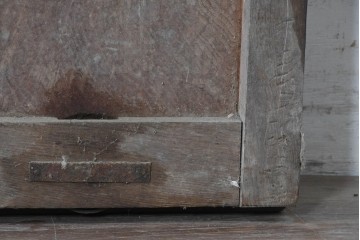 アンティーク建具　明治から大正期　上手物　栗材　細かな桟が整然と並ぶ格子蔵戸1枚　(R-091463)