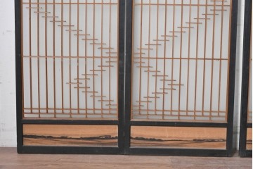 ヴィンテージ建具　昭和中期　腰板黒柿材　流れるような組子意匠が美しい片面ガラスの書院戸4枚セット　(R-091464)