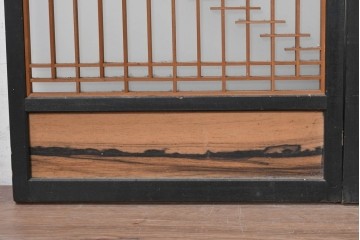 ヴィンテージ建具　昭和中期　腰板黒柿材　流れるような組子意匠が美しい片面ガラスの書院戸4枚セット　(R-091464)