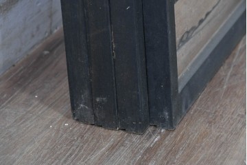 ヴィンテージ建具　昭和中期　腰板黒柿材　流れるような組子意匠が美しい片面ガラスの書院戸4枚セット　(R-091464)
