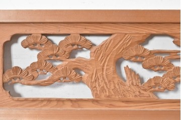 ヴィンテージ建具　昭和後期　豊かな木目と松竹梅の透かし彫りが華やかな欄間2枚セット　(R-091466)