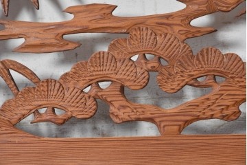 ヴィンテージ建具　昭和後期　松竹梅の彫刻が美しい欄間2枚セット　(R-091467)