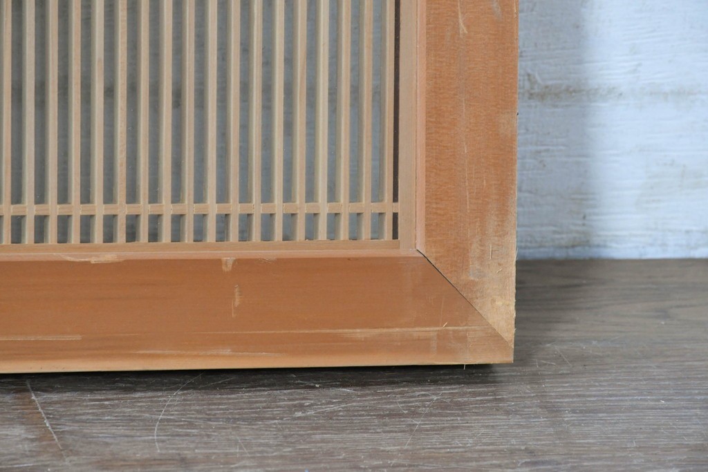 ヴィンテージ建具　昭和後期　端正な佇まいの両面ガラス入り筬欄間2枚セット　(R-091469)
