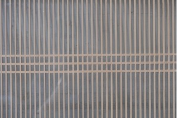 ヴィンテージ建具　昭和後期　端正な佇まいの両面ガラス入り筬欄間2枚セット　(R-091469)