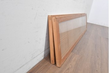 ヴィンテージ建具　昭和後期　端正な佇まいの両面ガラス入り筬欄間2枚セット　(R-091469)