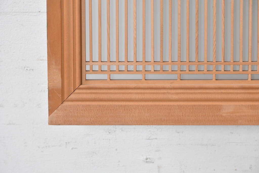 ヴィンテージ建具　昭和後期　片面ガラス　繊細な縦格子が連なる筬欄間1枚　(R-091470)