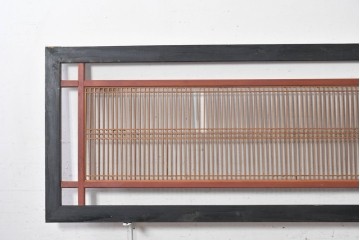 アンティーク建具　昭和初期から昭和中期　黒い外枠がレトロな筬欄間2枚セット　(R-091471)