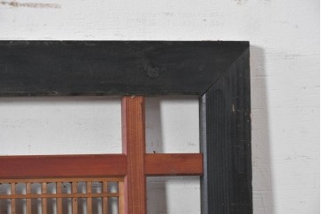 アンティーク建具　昭和初期から昭和中期　黒い外枠がレトロな筬欄間2枚セット　(R-091471)