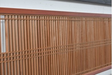 アンティーク建具　昭和初期から昭和中期　黒い外枠がレトロな筬欄間2枚セット　(R-091471)