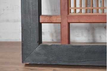 アンティーク建具　昭和初期から昭和中期　黒い外枠がレトロな筬欄間2枚セット　(R-091471)