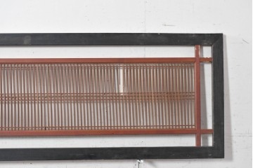 アンティーク建具　昭和初期から昭和中期　黒い外枠がレトロな筬欄間2枚セット　(R-091471)