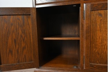 中古　美品　三越家具 COUNTRY HOUSE(カントリーハウス)　Brugge(ブルージュ)　バラをあしらったステンドグラスが上品な食器棚　(R-091478)