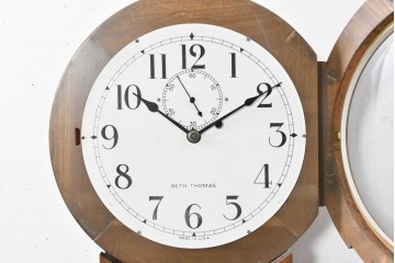 アメリカアンティーク　1910年から1920年頃　セス・トーマス(Seth Thomas)　シンプルな佇まいが魅力の壁掛け時計　(R-091480)