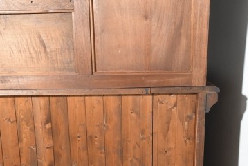 ヨーロッパヴィンテージ　17世紀英国伝統スタイル　ジャコビアン様式　スツール2脚付き　ステンドグラス入りバーカウンター　(R-091485)