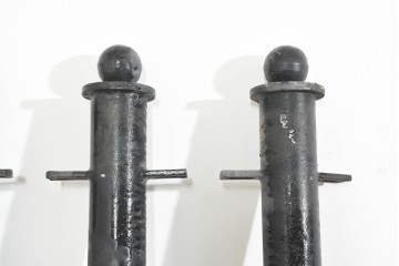 イギリスヴィンテージ　アイアン　球飾りをあしらったシンプルなフェンス用ポール5本セット　(R-091486)