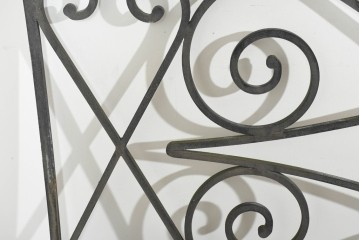 ヨーロッパヴィンテージ建具　アイアン　アールデコ調の渦巻き装飾が印象的なフェンス1枚　(R-091534)