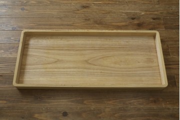 中古　伝統工芸士 坂内純一作　梅の花文様の金具が上品な重ね加茂桐箪笥　(R-091549)