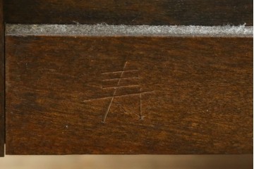 中古　松本民芸家具　D型和タンスⅡ　豊富な収納を備えた上品な佇まいの重ね箪笥　(R-091553)