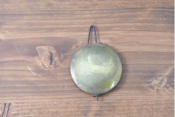 アメリカアンティーク　1900年頃　New Haven Clock Co.(ニューヘブン社)　青と金色の装飾が目を引くクラシカルな壁掛け時計　(R-091569)