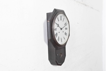 アメリカアンティーク　1880年から1890年頃　ローマ数字の文字盤が目を引く八角振り子時計　(R-091570)