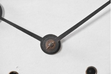 アメリカアンティーク　1880年から1890年頃　ローマ数字の文字盤が目を引く八角振り子時計　(R-091570)