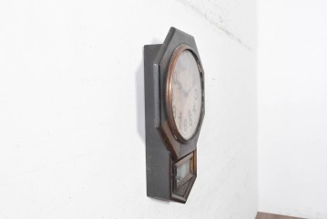アメリカアンティーク　1900年頃　New Haven Clock Co.(ニューヘブン社)　八角形の木製ケースがレトロな振り子式掛け時計　(R-091574)