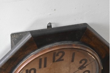 アメリカアンティーク　1900年頃　New Haven Clock Co.(ニューヘブン社)　八角形の木製ケースがレトロな振り子式掛け時計　(R-091574)