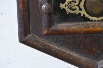 アメリカアンティーク　1900年頃　New Haven Clock Co.(ニューヘブン社)　八角形の木製ケースがレトロな振り子式掛け時計　(R-091574)