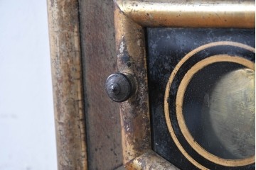 アメリカアンティーク　1900年頃　WATERBURY CLOCK CO.(ウォーターベリー)　八角形のケースとゴールドの縁取りがクラシカルな掛け時計　(R-091575)