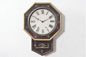 アメリカアンティーク　1900年頃　New Haven Clock Co.(ニューヘブン社)　八角形のケースが印象的な掛け時計　(R-091577)