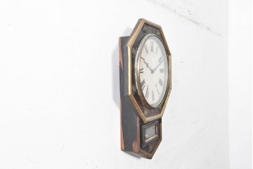 アメリカアンティーク　1900年頃　New Haven Clock Co.(ニューヘブン社)　八角形のケースが印象的な掛け時計　(R-091577)