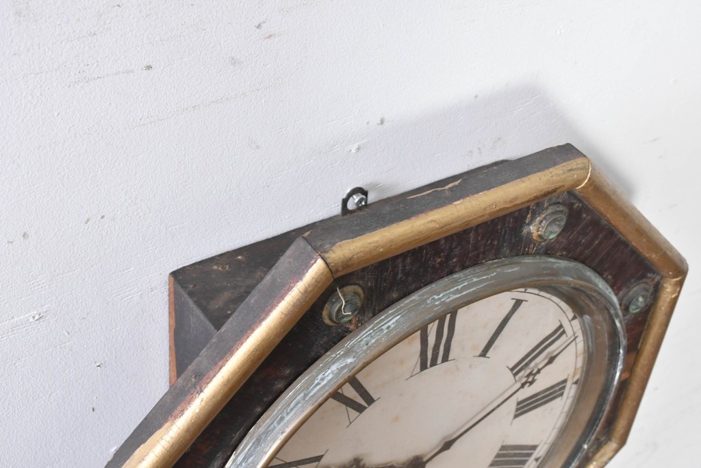 アメリカアンティーク　1900年頃　New Haven Clock Co.(ニューヘブン社)　八角形のケースが印象的な掛け時計　(R-091577)