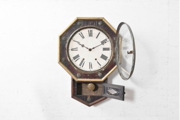 アメリカアンティーク　1900年頃　New Haven Clock Co.(ニューヘブン社)　八角形のケースが印象的な掛け時計　(R-091577)
