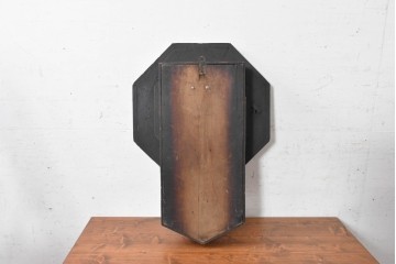 アメリカアンティーク　1900年頃　New Haven Clock Co.(ニューヘブン社)　八角形のケースが印象的な掛け時計　(R-091577)