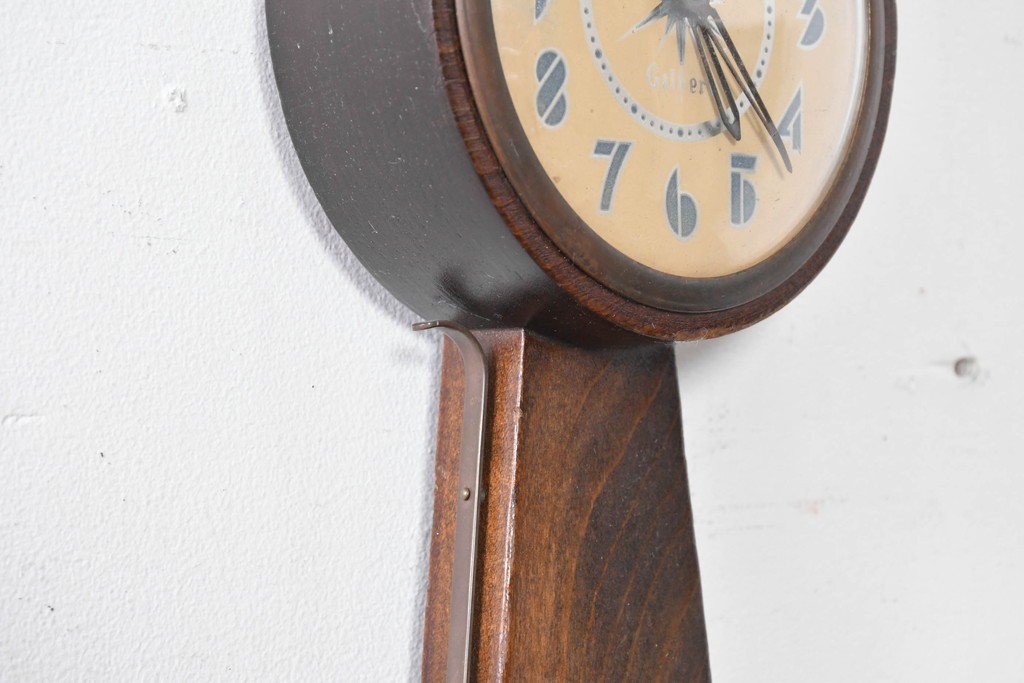 アメリカヴィンテージ　William L. Gilbert Clock Company(ウィリアム・L・ギルバート・クロック・カンパニー)　バンジョークロック　鷲飾りが印象的な掛け時計　(R-091579) 　