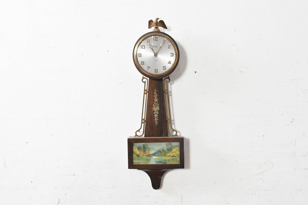 アメリカヴィンテージ　William L. Gilbert Clock Company(ウィリアム・L・ギルバート・クロック・カンパニー)　バンジョークロック　イーグル装飾と風景画をあしらった掛け時計　(R-091580)