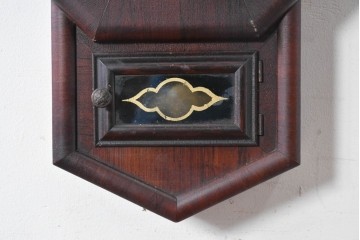 アメリカアンティーク　1880年から1900年頃　New Haven Clock Co.(ニューヘブン社)　八角形のケースがレトロな掛け時計　(R-091581)